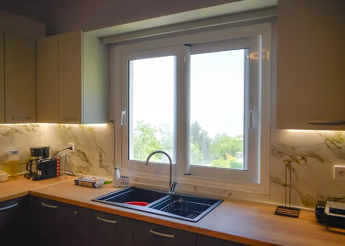 Nicol's View House * Angon